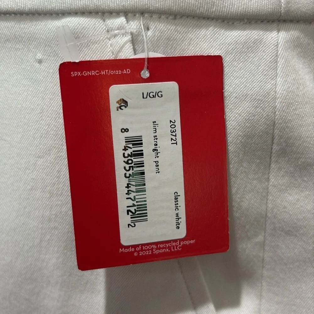 Spanx Sz L  Classic white pull on NWT slim straight pants